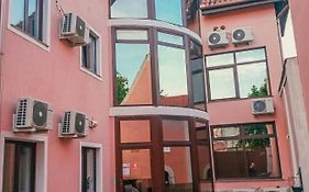 Central Hostel Partener